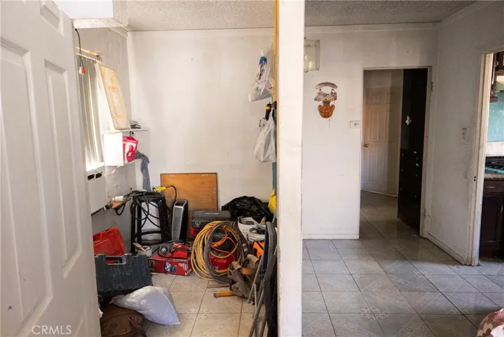 650 W 107th Street, Los Angeles, California 90044 — photo 5