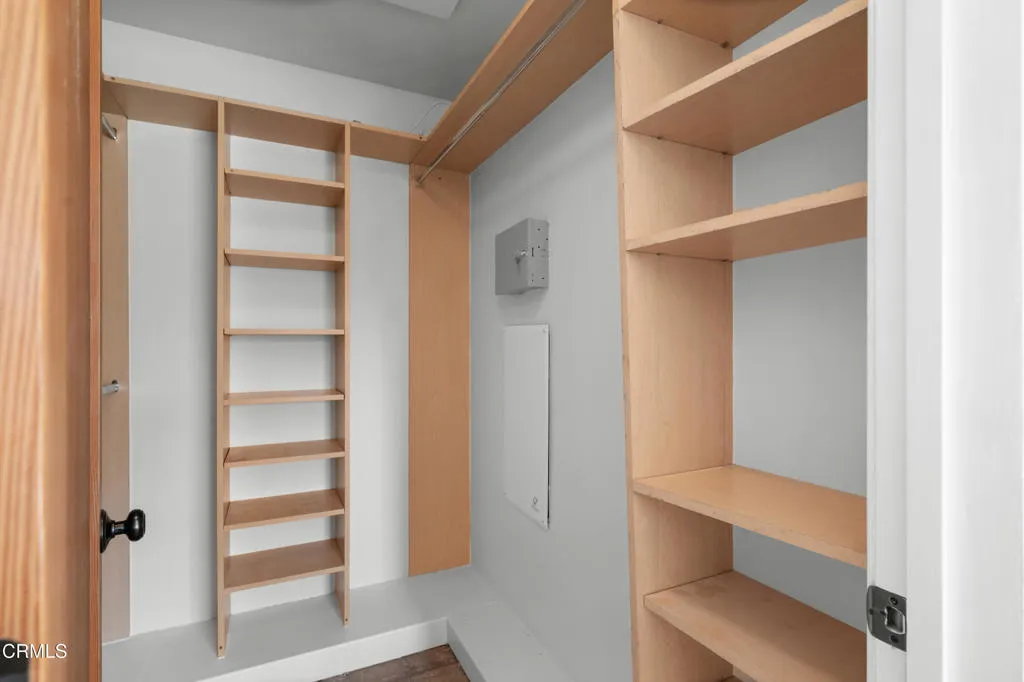 Primary ClosetSterling Granger - The Rea Primary ClosetSterling Granger - The Rea