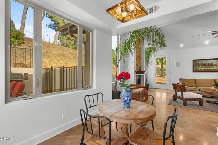 Breakfast Nook - 1Sterling Granger - The