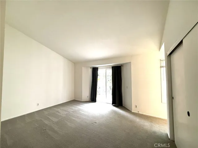 High Ceilings & Spacious Master Bedroom
