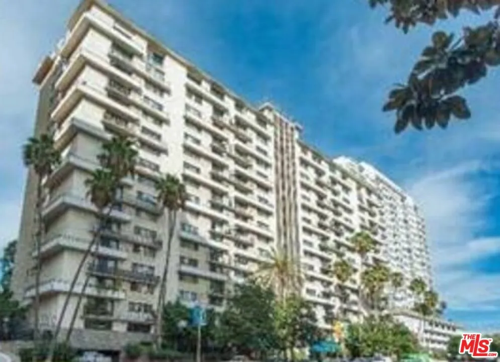 Wilshire Marquis