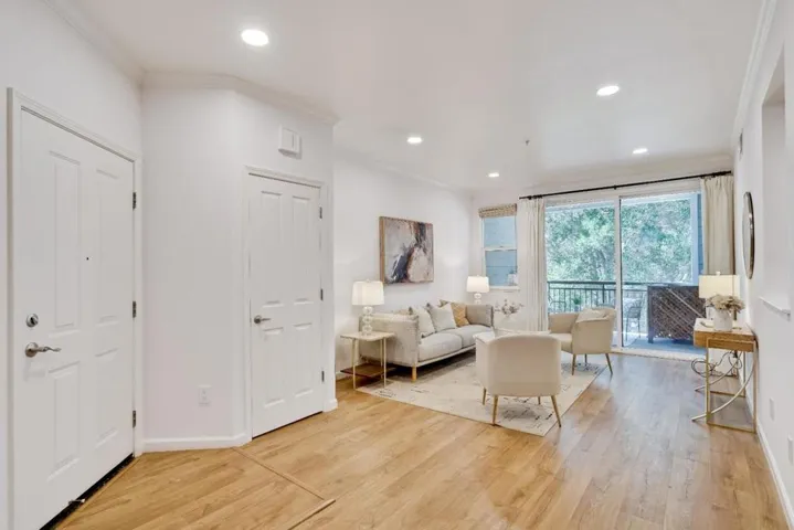 1982 W Bayshore Road 224, East Palo Alto, California 94303 — photo 4