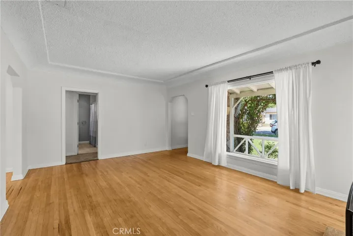 1021 N Pass, Burbank, California 91505 — photo 5