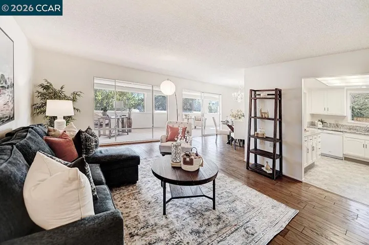 2424 Pine Knoll Dr 7, Walnut Creek, California 94595 — photo 5