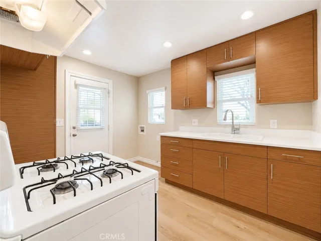 440 E Puente Street C, Covina, California 91723 — photo 5