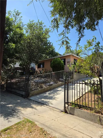 1651 Tremont, Los Angeles, California 90033 — photo 4