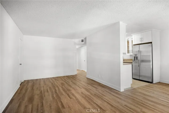 1142 Stanley Avenue 1, Glendale, California 91206 — photo 4