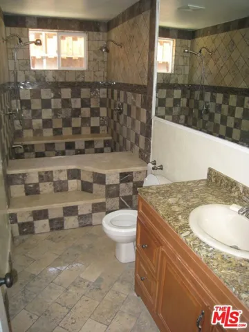 9814 Baden Avenue, Chatsworth, California 91311 — photo 5