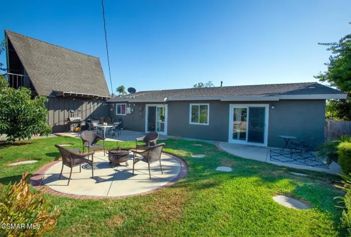 11 Teasdale Street, Thousand Oaks, California 91360 — photo 4