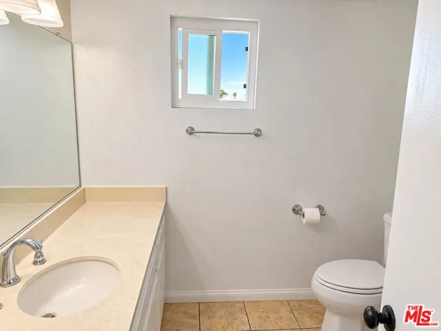 25830 Oak Street 1, Lomita, California 90717 — photo 4