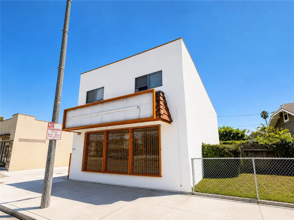 9706 Alondra Blvd #203