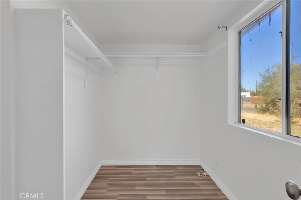 walk in closet