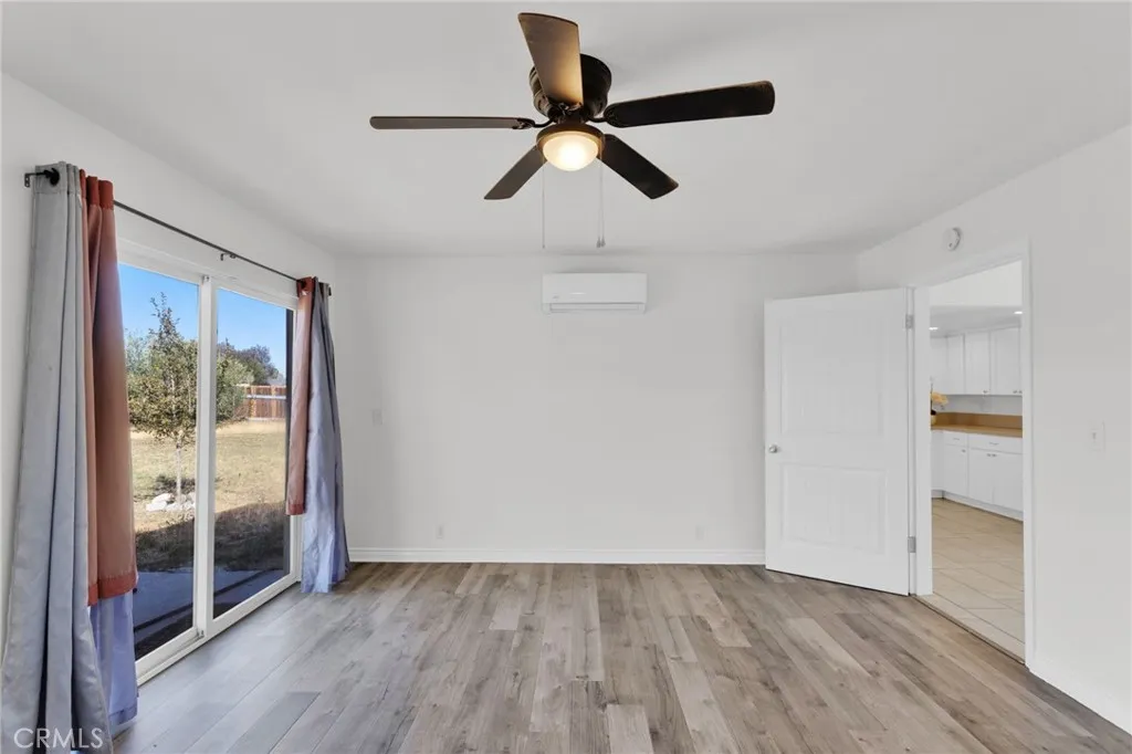 den/4th bedroom