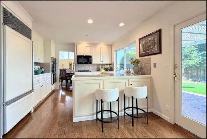 12498 Sumner Drive, Saratoga, California 95070 — photo 4