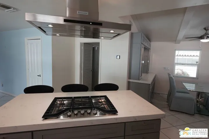 381 Club Circle Drive, Palm Springs, California 92264 — photo 4