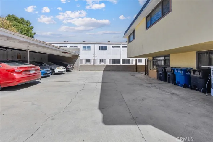 145 W Hillcrest Boulevard, Inglewood, California 90301 — photo 5