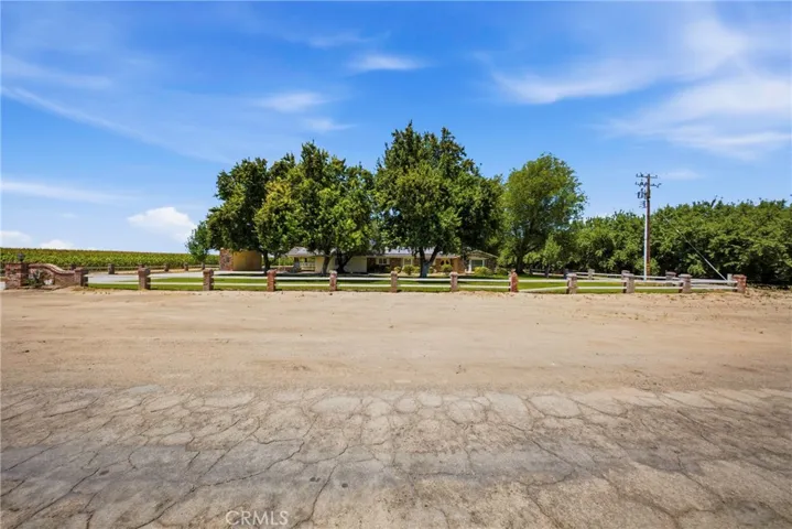 5300 Shafter Road, Bakersfield, California 93313 — photo 5