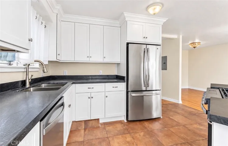 976 S Coast Highway, Laguna Beach, California 92651 — photo 4