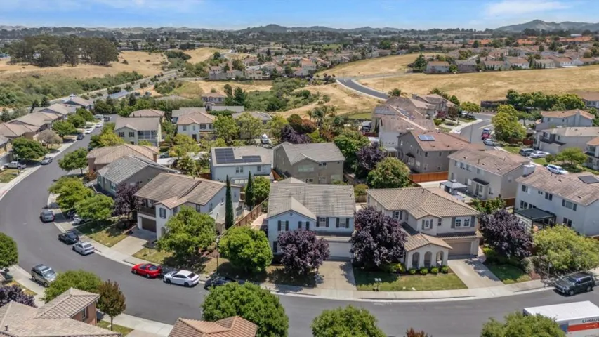 5704 Oakmont Drive, Richmond, California 94806 — photo 4