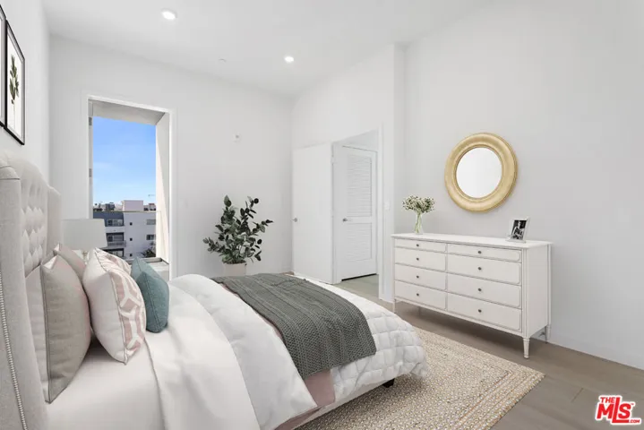 1650 Sawtelle Boulevard 408, Los Angeles, California 90025 — photo 4