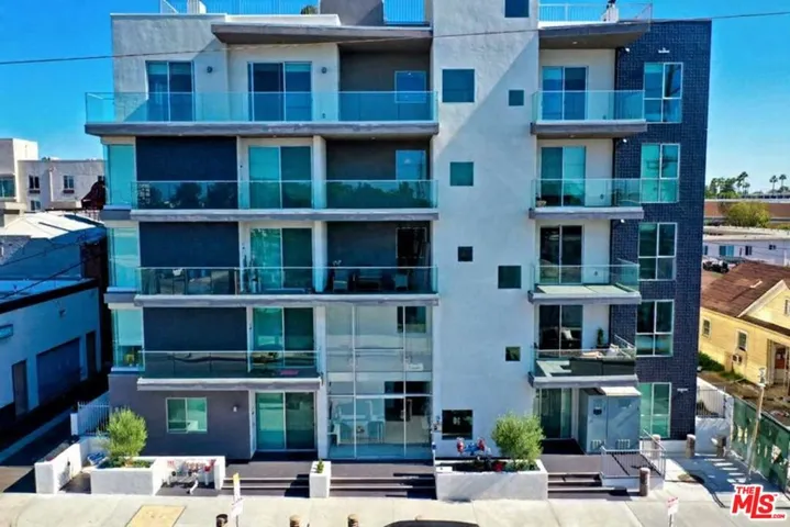 1650 Sawtelle Boulevard 408, Los Angeles, California 90025 — photo 5
