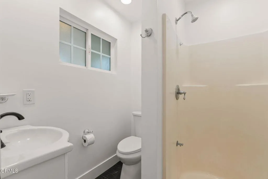 23-web-or-mls-10856-topeka-dr 23-web-or-mls-10856-topeka-dr