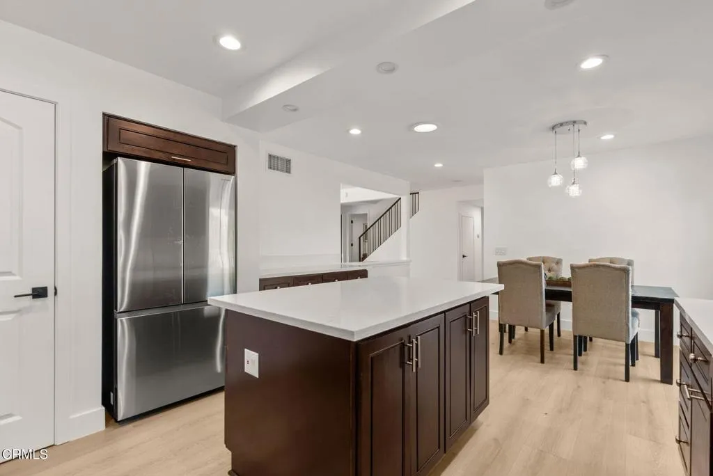 13-web-or-mls-10856-topeka-dr 13-web-or-mls-10856-topeka-dr
