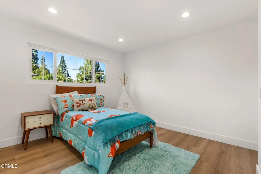 36-web-or-mls-10856-topeka-dr 36-web-or-mls-10856-topeka-dr