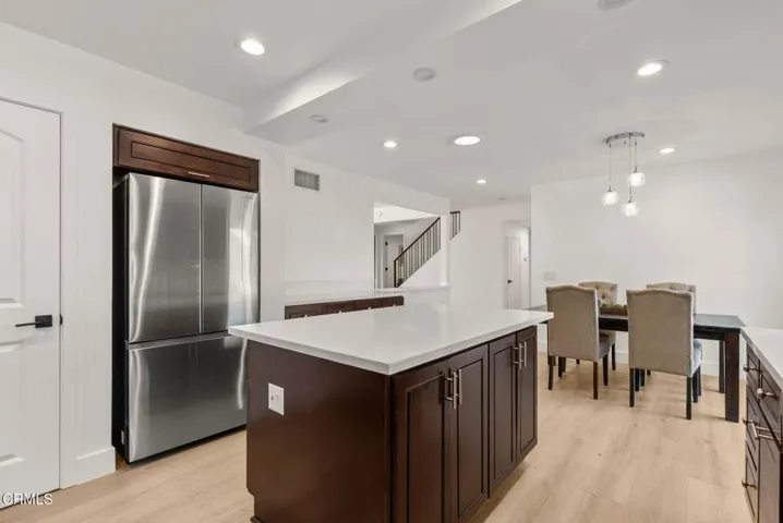 13-web-or-mls-10856-topeka-dr