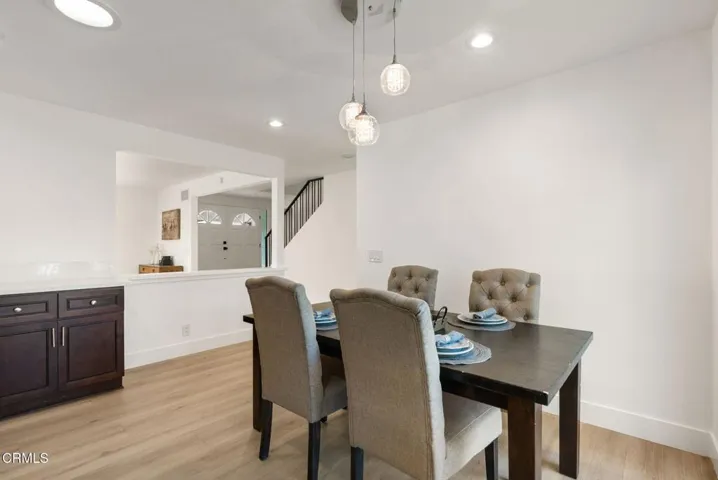 16-web-or-mls-10856-topeka-dr