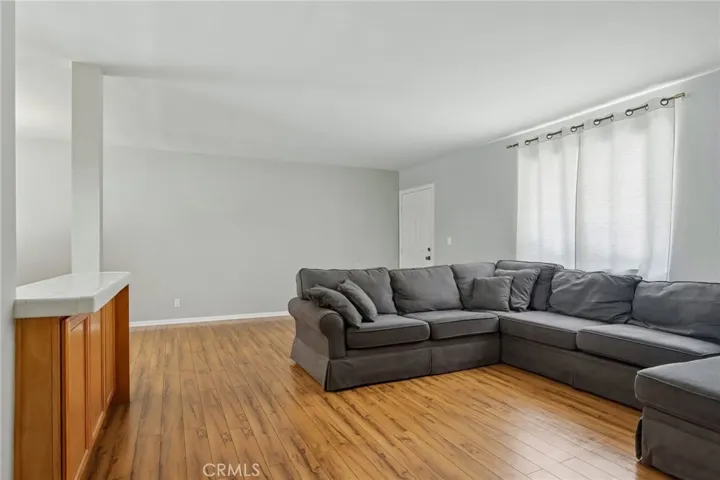 4358 Mammoth Avenue 14, Sherman Oaks, California 91423 — photo 4