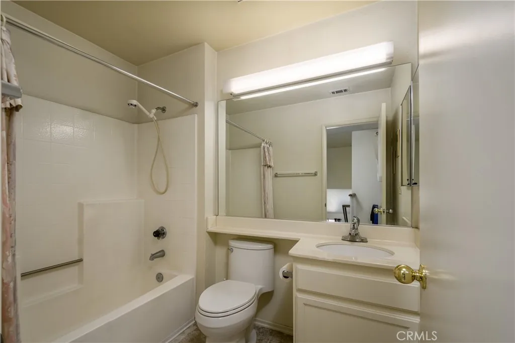 Upstairs guest bathroom Upstairs guest bathroom