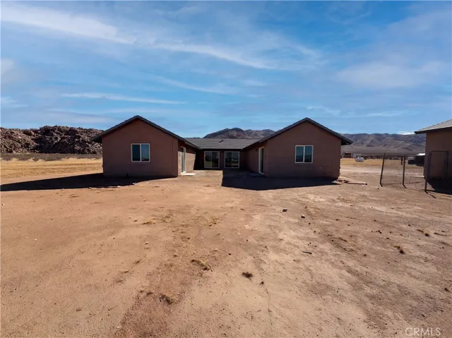 14100 Nightshade, Apple Valley, California 92307 — photo 5