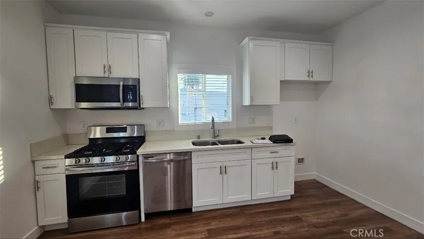 4509 S Kansas Ave, Los Angeles, California 90037 — photo 5