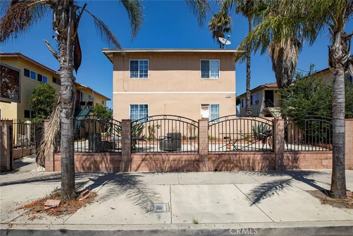 11153 Sherman, Los Angeles, California 91352 — photo 4