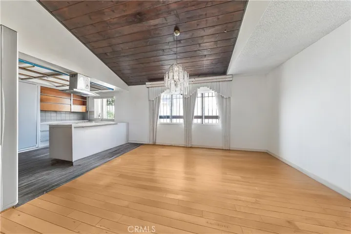915 E 41st, Los Angeles, California 90011 — photo 4