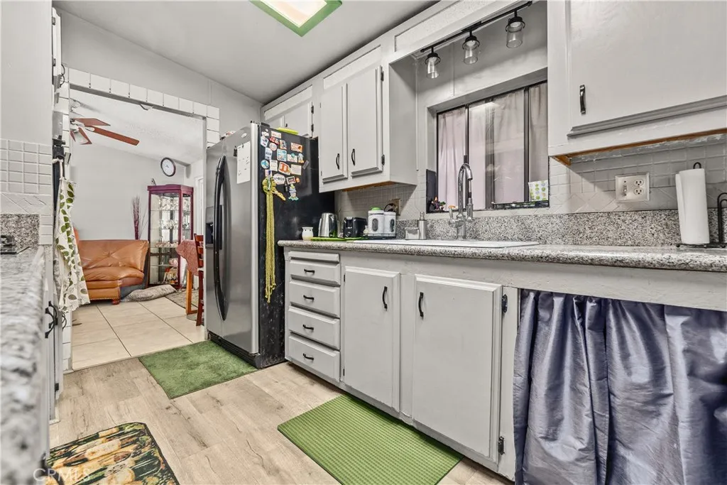 KITCHEN PIC 4 KITCHEN PIC 4