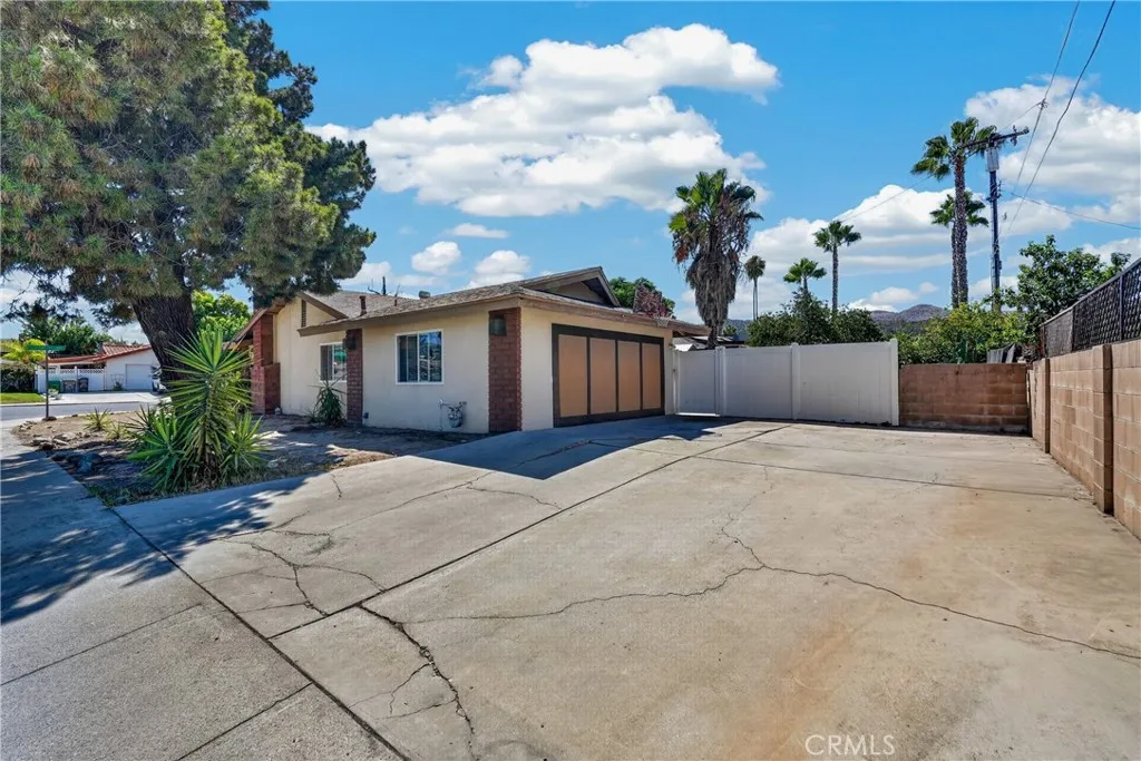 Driveway Driveway