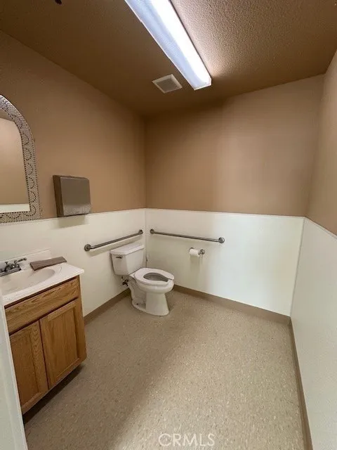 958 Suite