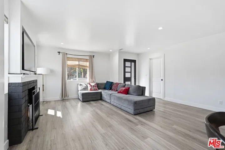 3050 Chesapeake Avenue, Los Angeles, California 90016 — photo 5