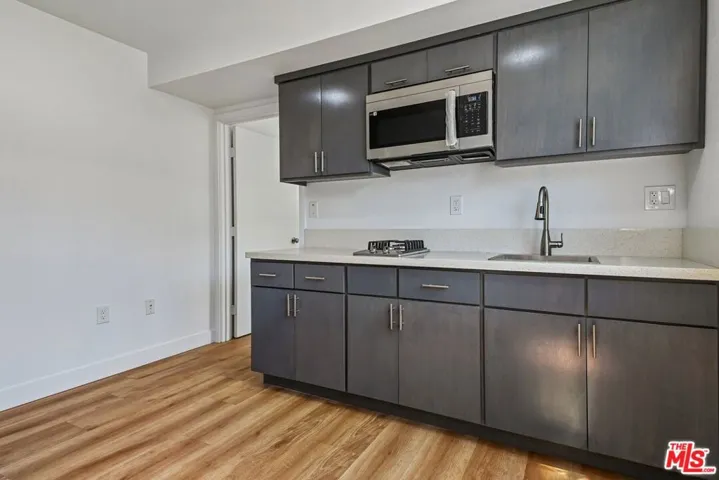 219 E 87th Street, Los Angeles, California 90003 — photo 5