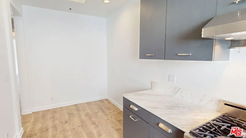 230 S Hamilton Drive 210, Beverly Hills, California 90211 — photo 4
