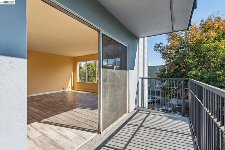 455 Crescent St 202, Oakland, California 94610 — photo 5