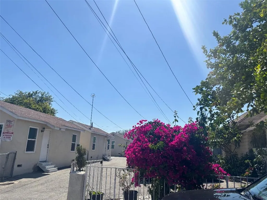 130 S Giovanola Ave