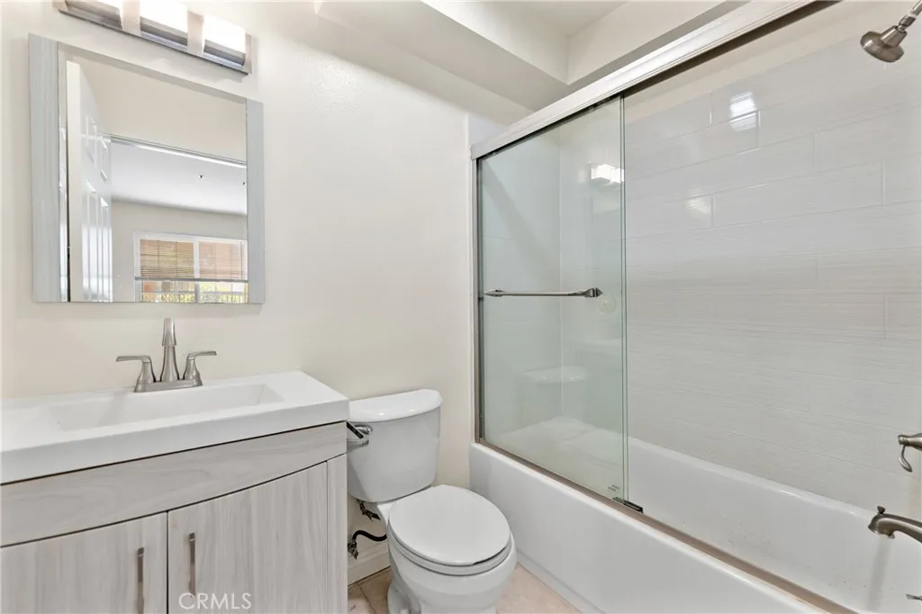 1st level bathroom