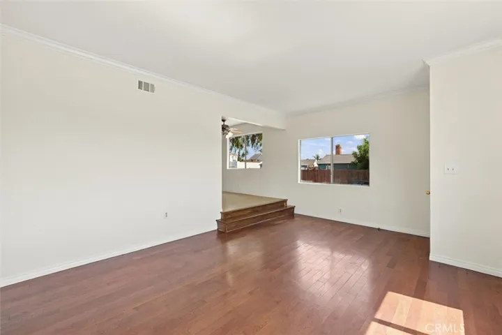 1402 W 1st Street, San Pedro, California 90732 — photo 4