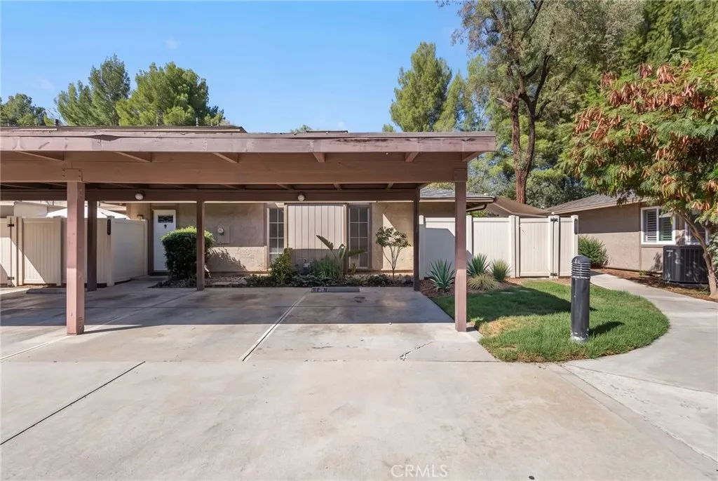 Carport