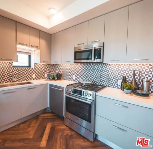 1250 N Fairfax Avenue 316, West Hollywood, California 90046 — photo 4