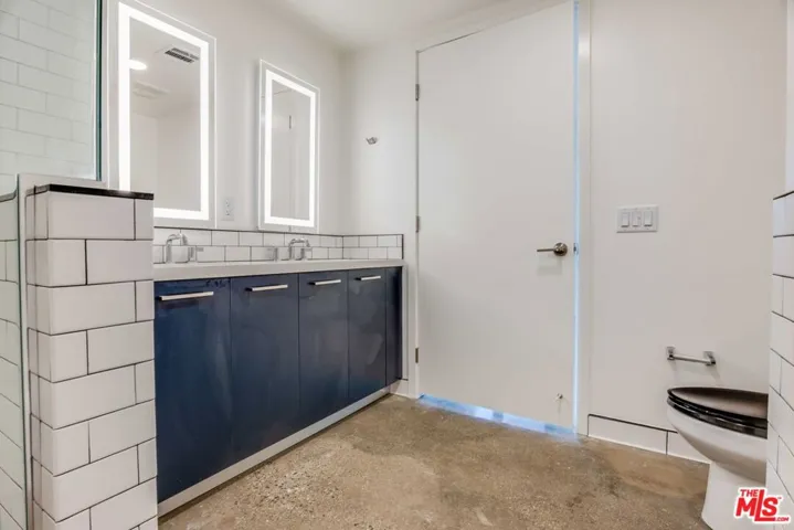 1250 N Fairfax Avenue 504, West Hollywood, California 90046 — photo 4