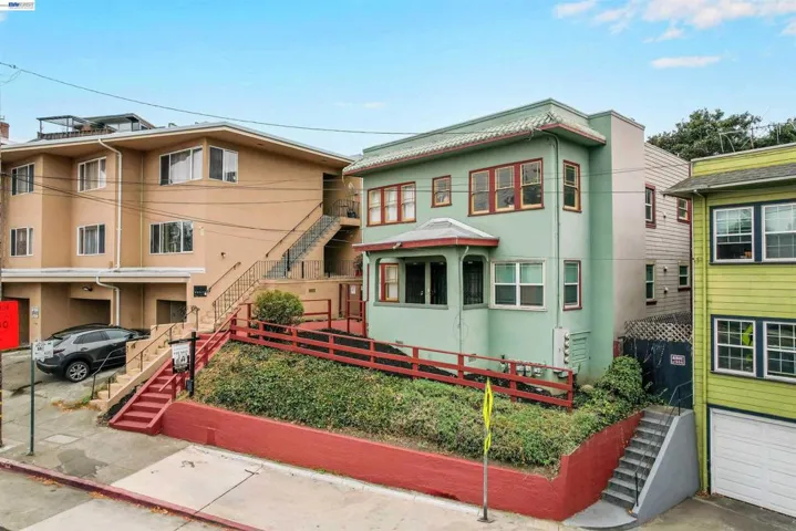 216 Oakland Ave, Oakland, California 94611 — photo 4